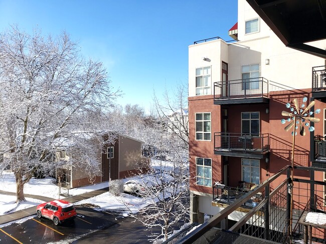 Building Photo - Downtown Boise Condo Living