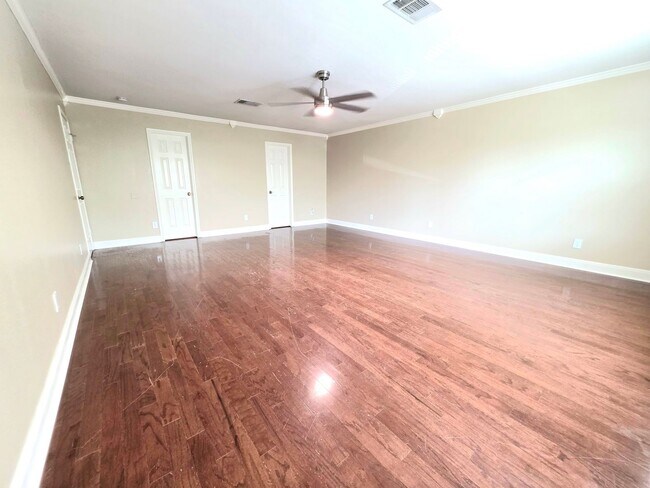 Building Photo - 1407 Blackbridge