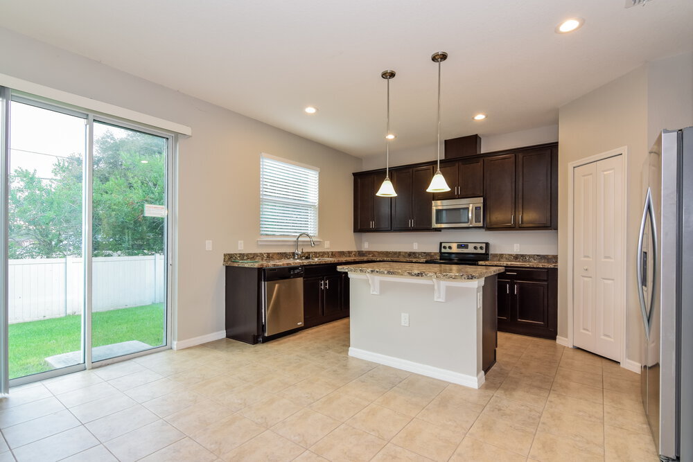 Building Photo - 1309 Canyon Oaks Dr