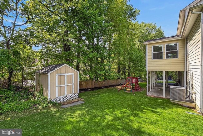 Building Photo - 8901 Hargrove Ct