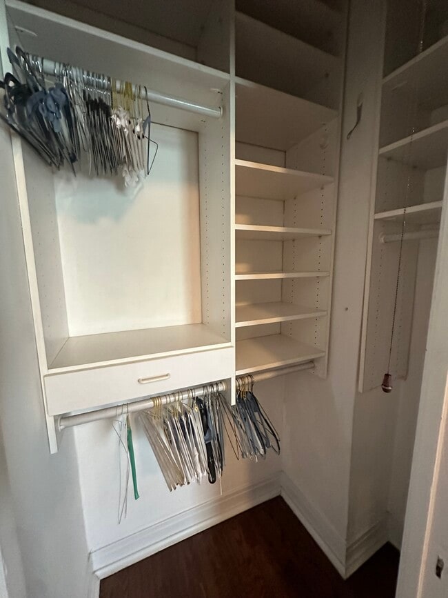 Building Photo - 2351 N Cleveland Ave