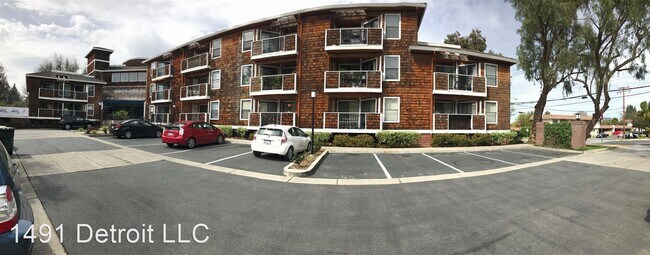 Building Photo - 1491 Detroit Ave