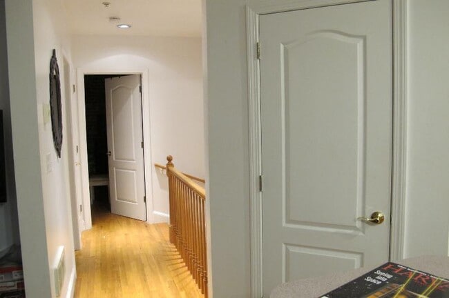 Building Photo - 89 Prince St