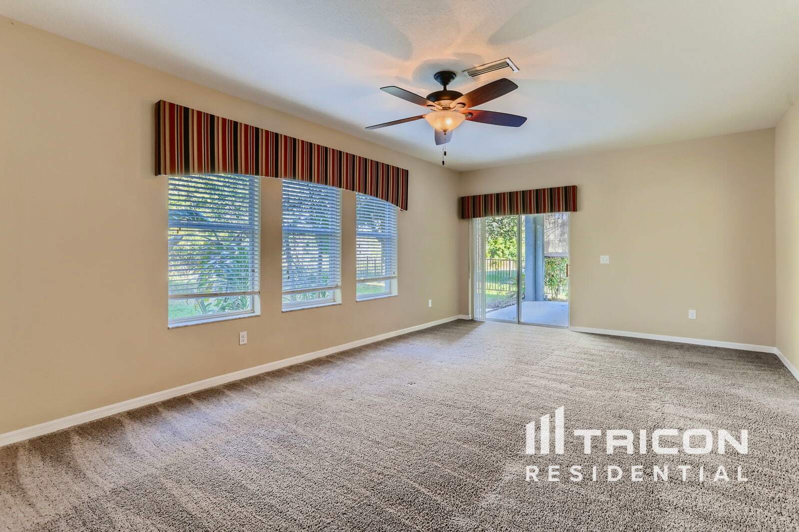Building Photo - 5311 Shasta Daisy Pl