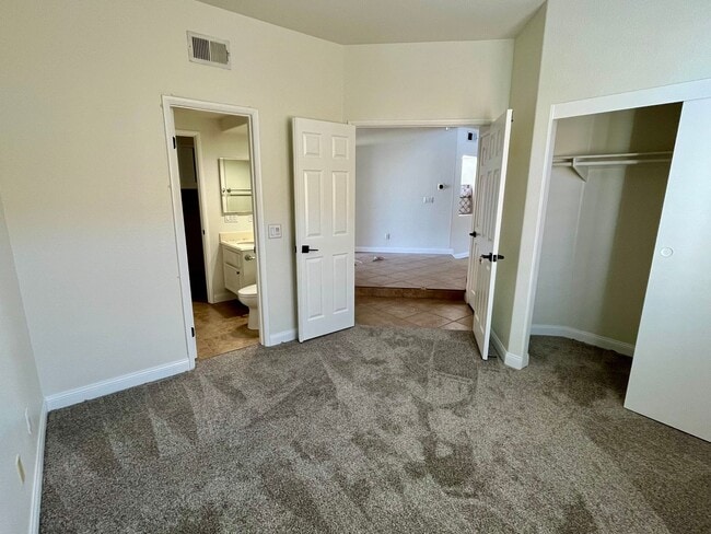 Building Photo - 4 Bedroom 3 Bath  Rancho Del Rey -Chula Vista