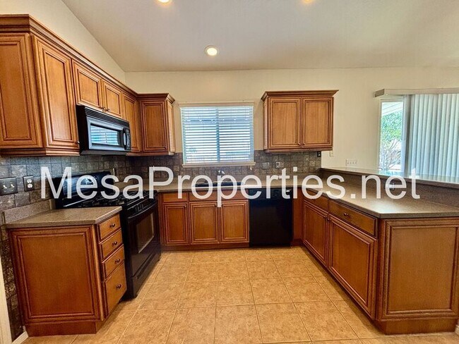 Building Photo - 21172 Cabernet Ln