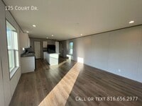 Building Photo - 125 Court Dr