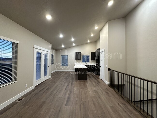 Building Photo - 1031 W 1000 N