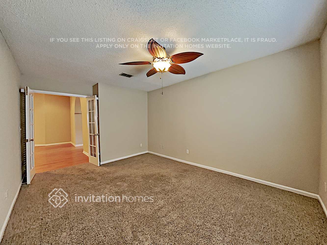 Building Photo - 10769 Las Colinas Way