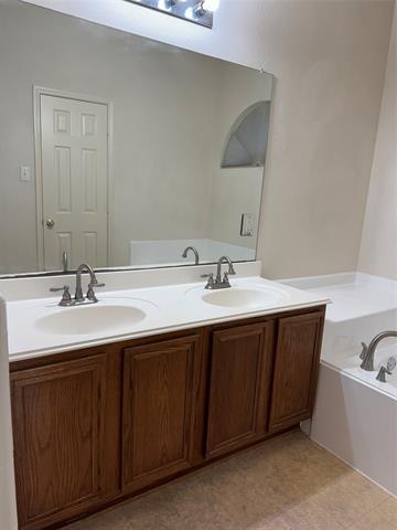 Building Photo - 514 Hugh Walker Dr