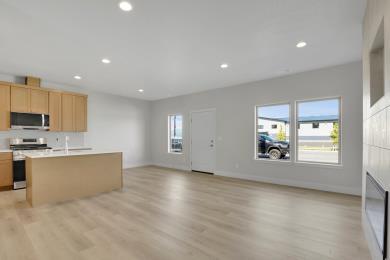 Building Photo - 749 Creative Way