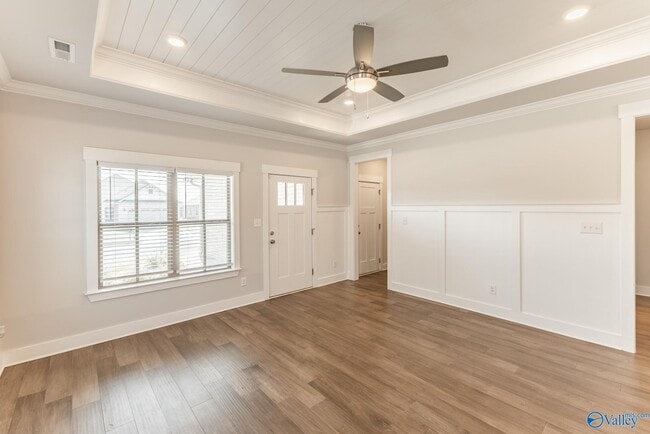 Building Photo - 125 Caspian Ln