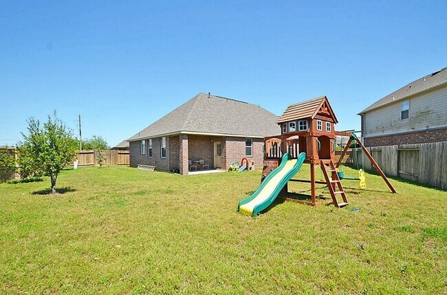 Building Photo - 24562 Carlton Springs Ln