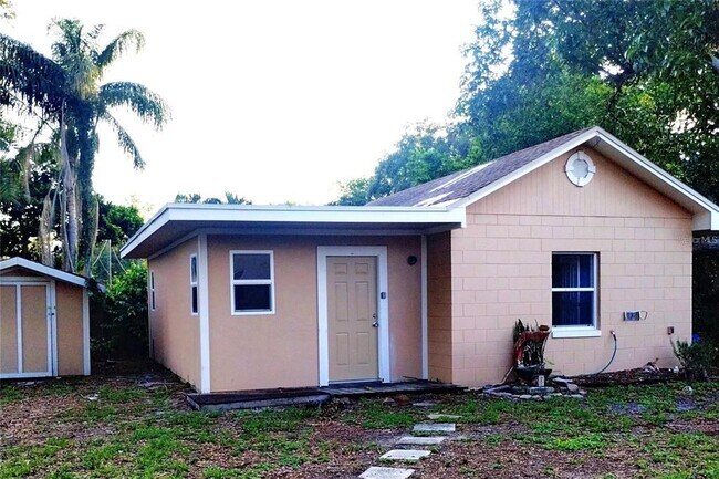 Building Photo - 123 Tremont Dr