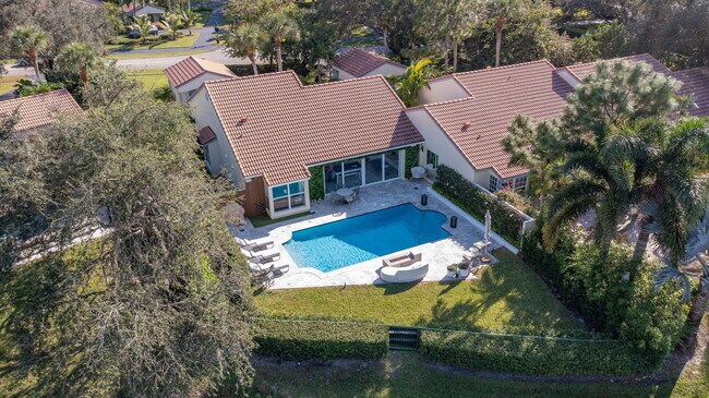 Building Photo - 2291 Las Casitas Dr