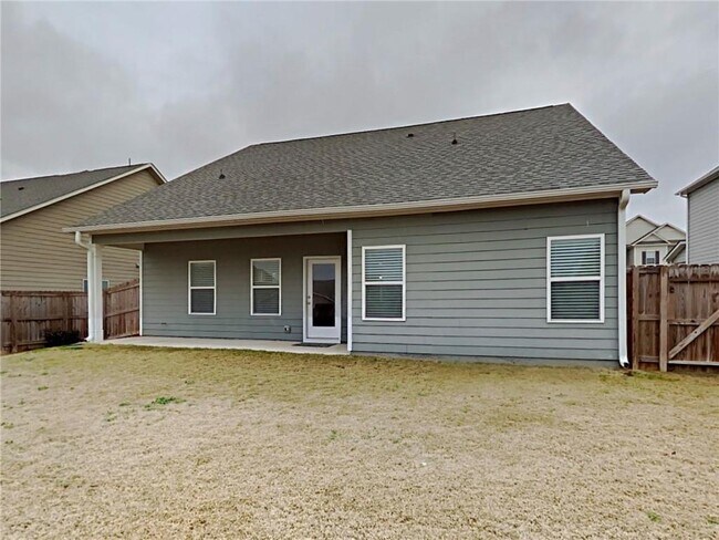 Building Photo - 14 Mercer Dr