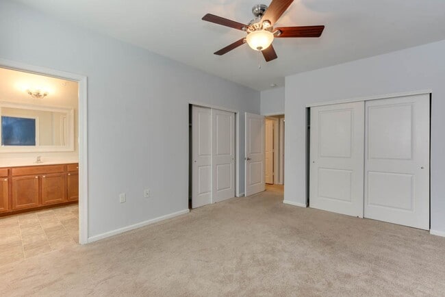 Building Photo - Discover this BEAUTIFUL 2-bedroom home in the sought-after Western Branch area!
