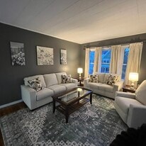 Building Photo - 580 Potomac Ave