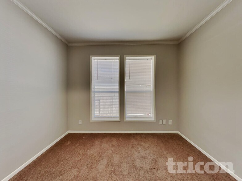 Building Photo - 21439 Cherry Canyon Ln