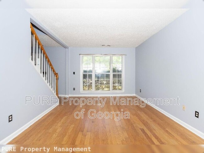 Building Photo - 457 Darter Dr NW