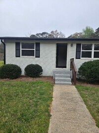 Building Photo - 30 Gees Ln