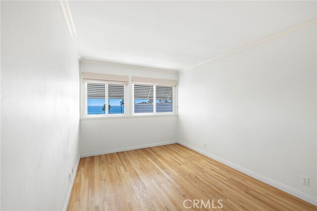 Building Photo - 245 Aster St