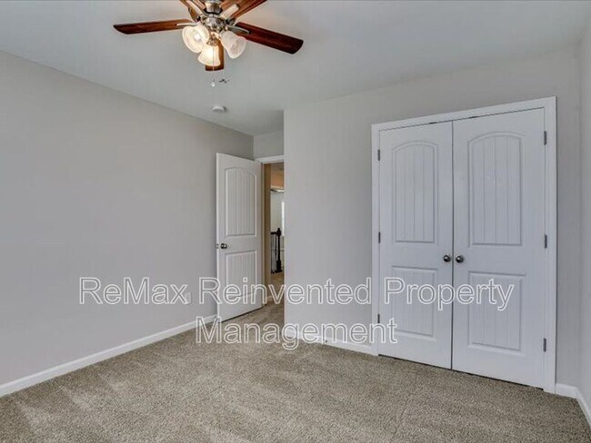 Building Photo - 314 Bella Rose Dr