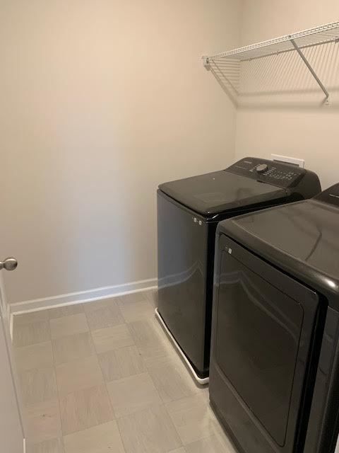 Building Photo - 4410 Marthas Vlg Ln