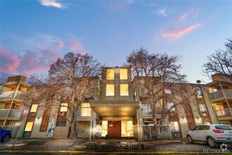 Building Photo - 1304 S Parker Rd