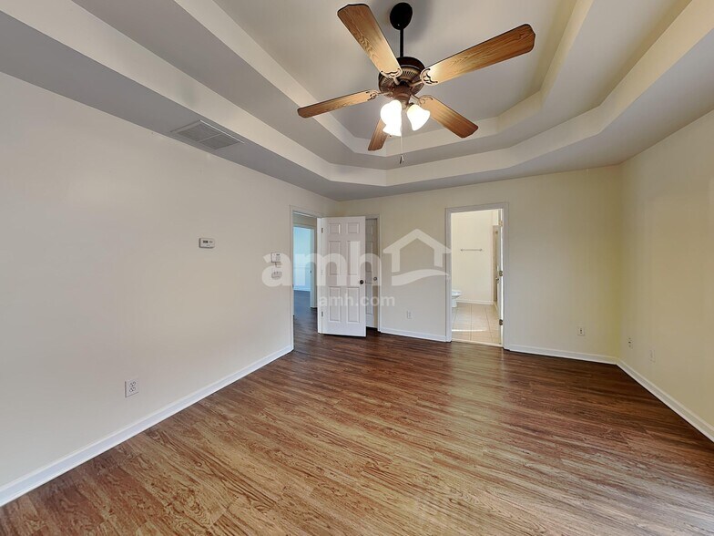 Building Photo - 34 Kodiak Ct