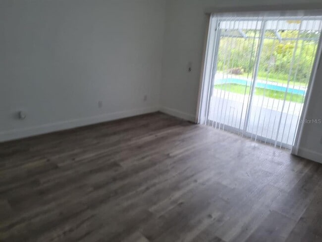 Building Photo - 25892 Aysen Dr