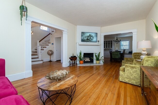 Building Photo - 59 Langdon Ave