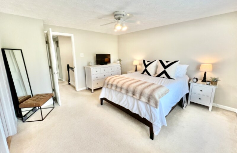 Building Photo - 7821 Edmunds Way