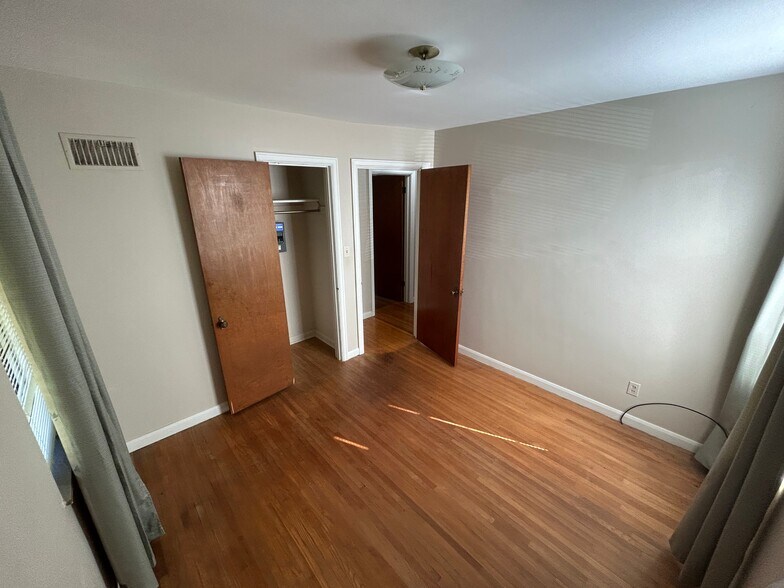 Building Photo - 2677 Powhattan Pky