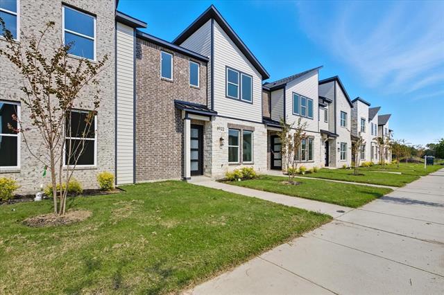 Building Photo - 8922 Lowell St