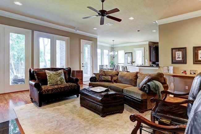 Building Photo - 5031 Cheena Dr
