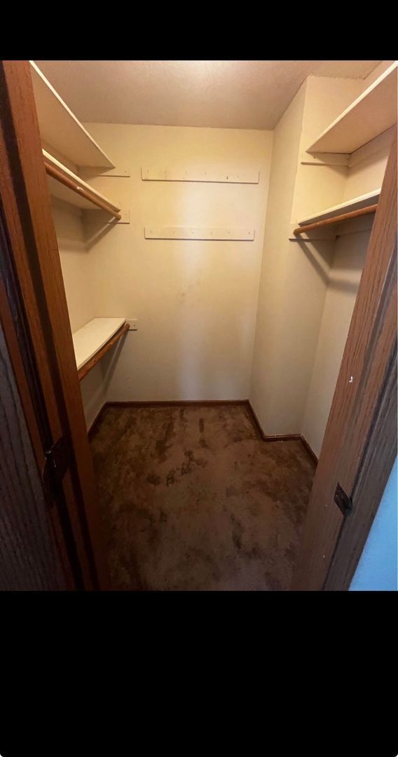 Building Photo - 362/364 Chris Dr.