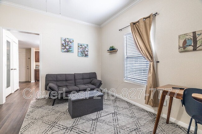 Building Photo - 1317 W French Pl