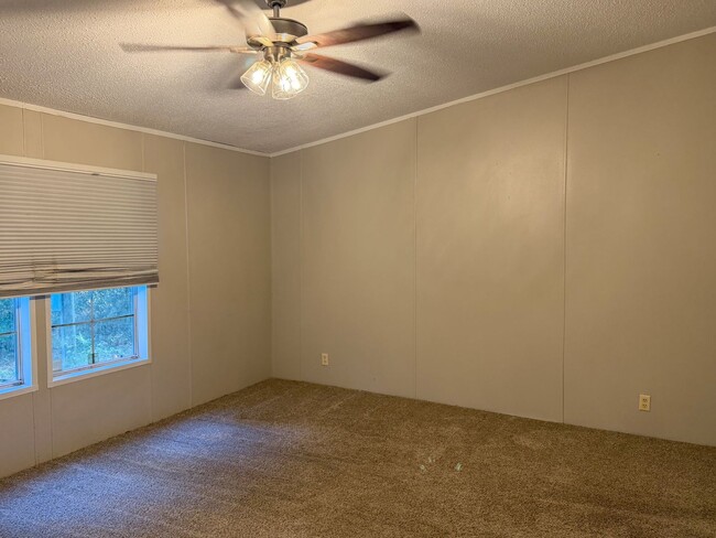 Building Photo - 5448 FL-4