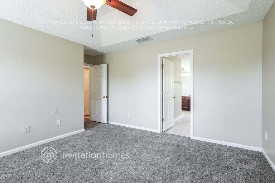 Building Photo - 2427 Woodstork Ct