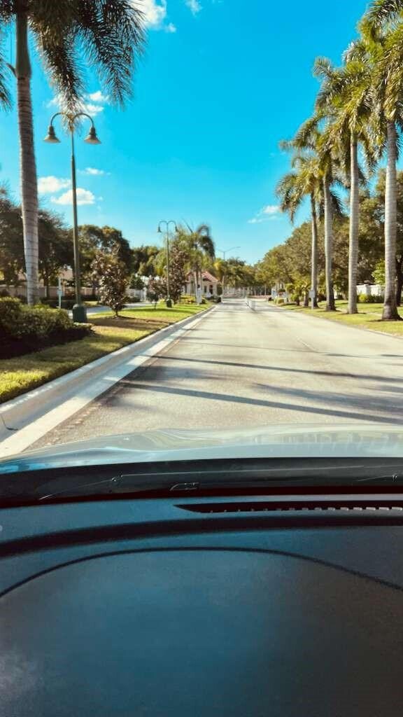 Primary Photo - 4735 SW 14th St