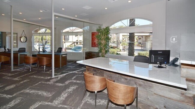 Building Photo - 5151 E Guadalupe Rd