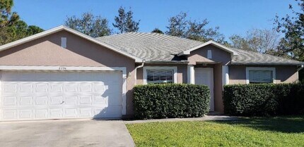 Building Photo - Immaculate 3Bed/2Bath Home-Spacious~Two-Ca...