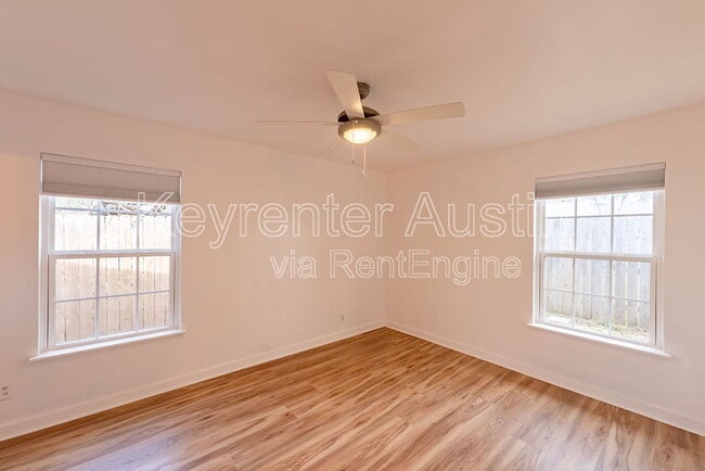 Building Photo - 5109 Overbrook Dr