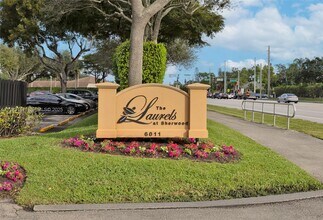 Building Photo - 6051 10th Ave N