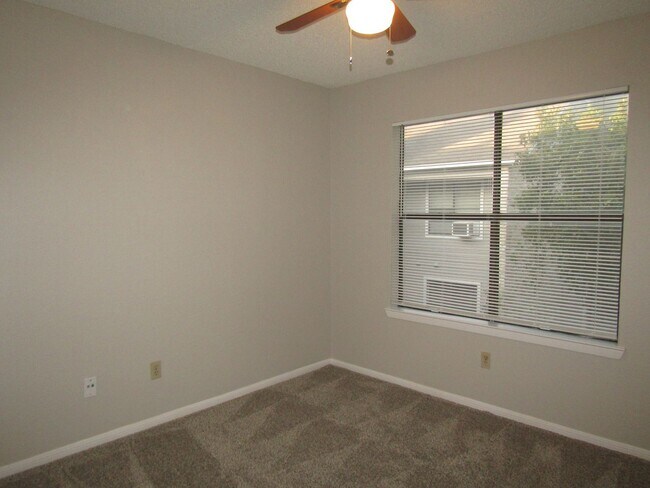 Building Photo - 8909 Schick Rd