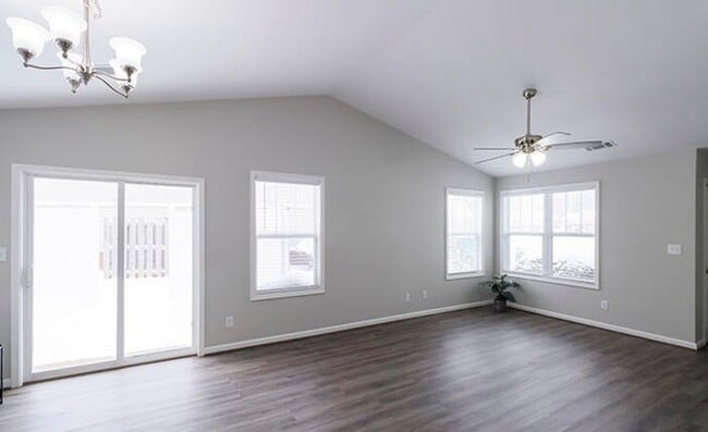 Building Photo - 2BR/2BA Patio Home for Rent w/Garage in Okolona!