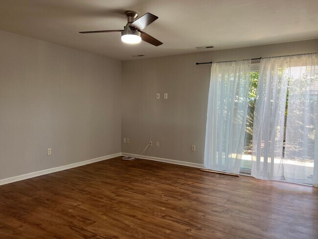 Building Photo - YEAR-ROUND UNFURNISHED RENTAL