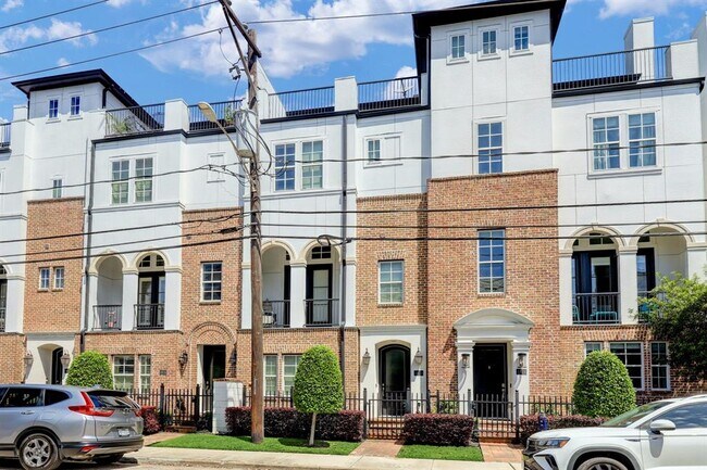 Building Photo - 1822 Dart St