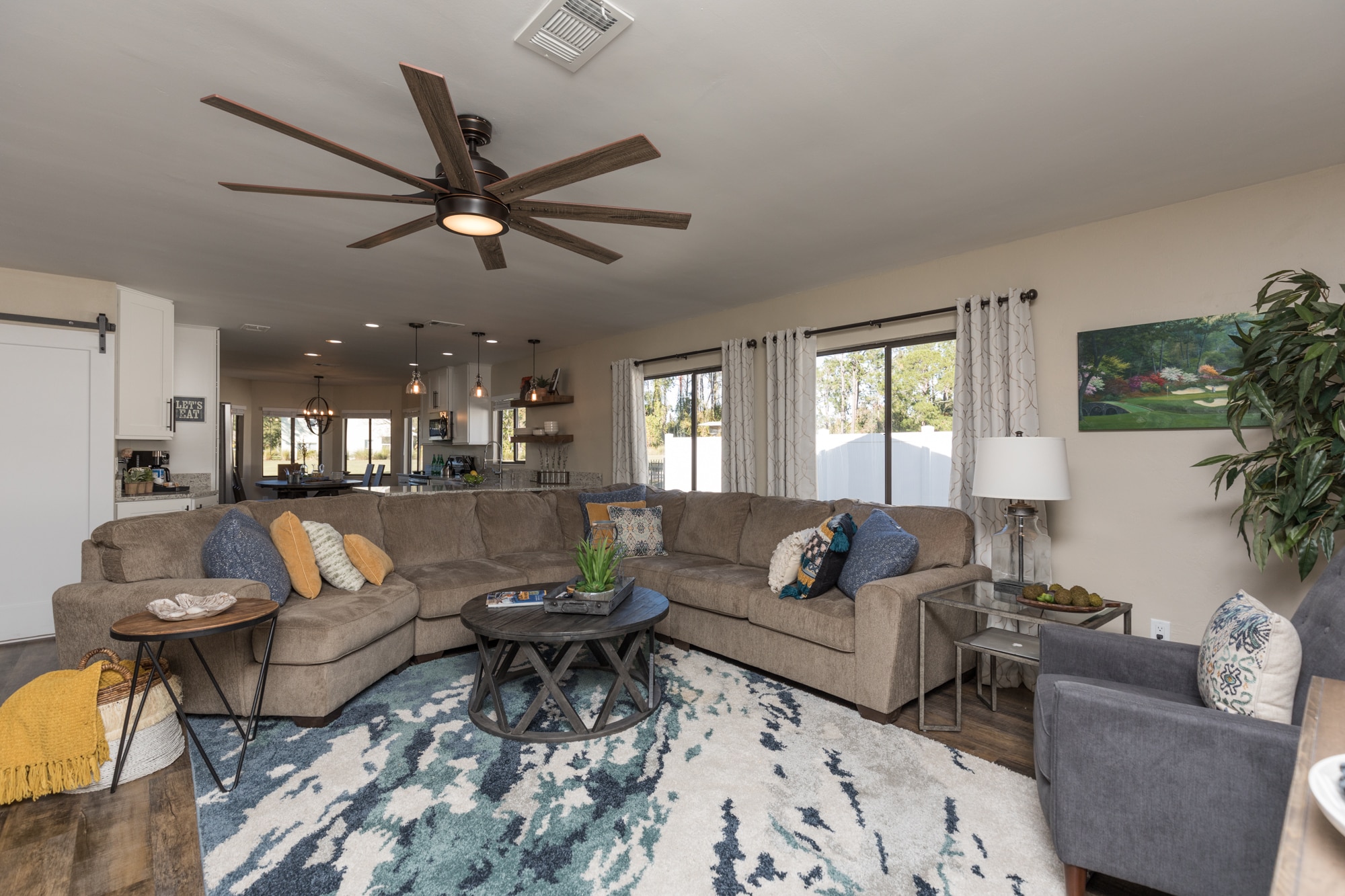 LARGE GREAT ROOM - 50 Westfield Ln